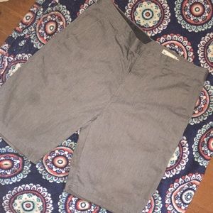 Men’s Volcom shorts!